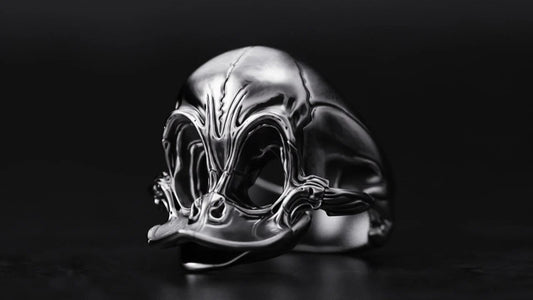 Duck Ring von Harry Brunner aus 925 Sterling Silber, schwarz oxidiert und poliert – Vorderansicht